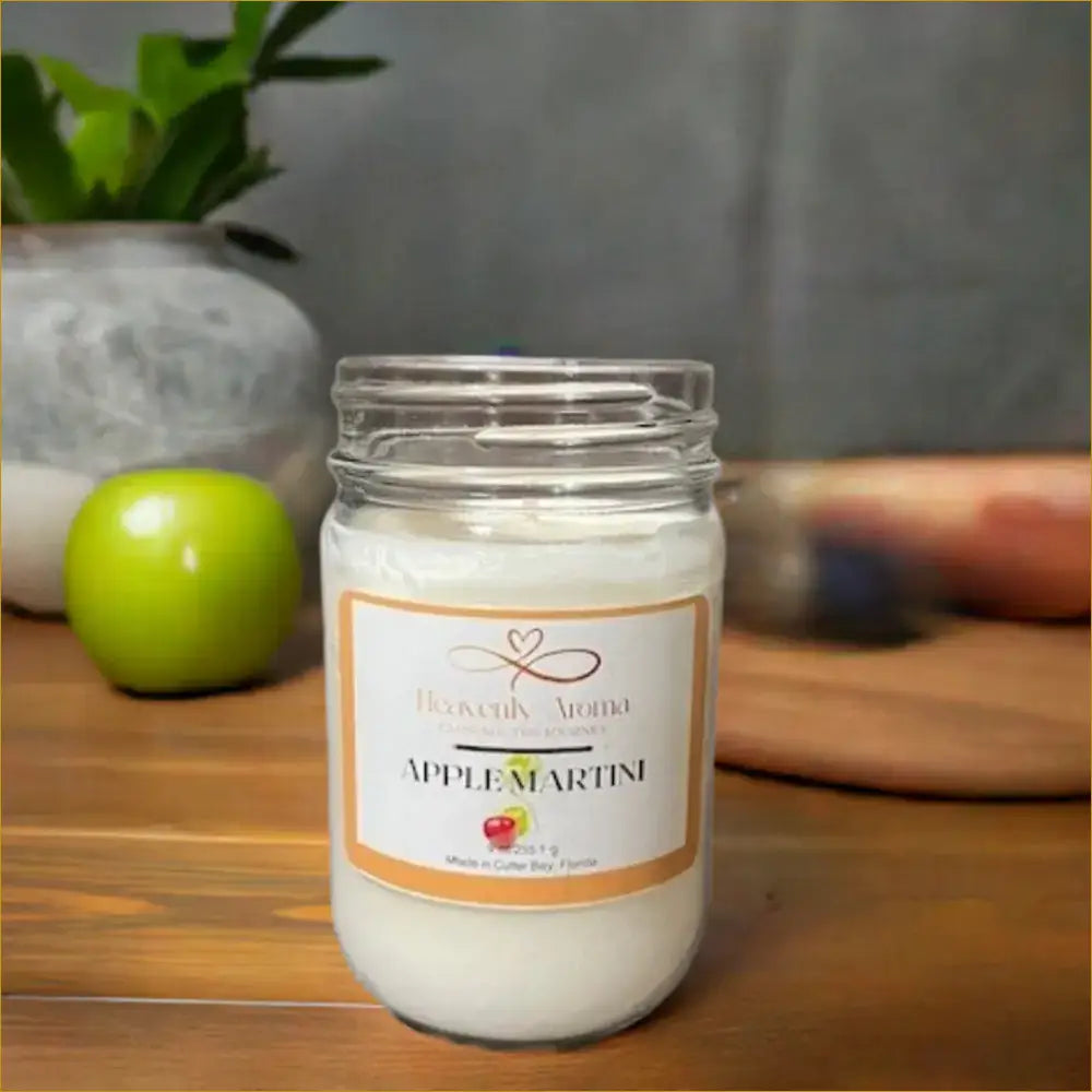 Apple Martini 9 oz Candle |  Fresh Apple & Pear Elegance - Heavenly Aroma