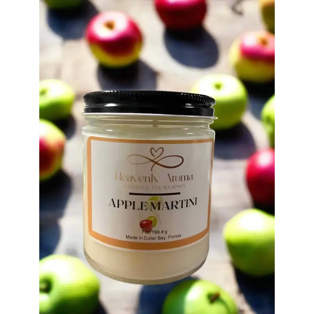 Fruit Scented, Natural, Strong Fragrance Throw: Apple Martini - 7 oz Soy Candle - Heavenly Aroma